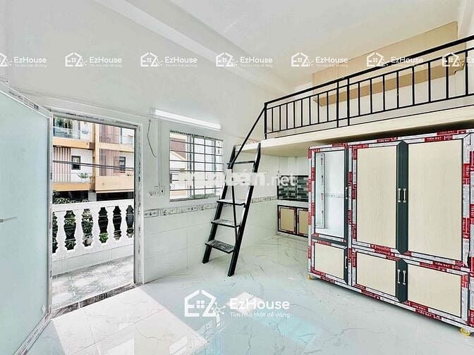 căn hộ Mới Xây Có Ban Công Gác Cao Ngay Vòng Xoay Phú Lâm - Bà Hom