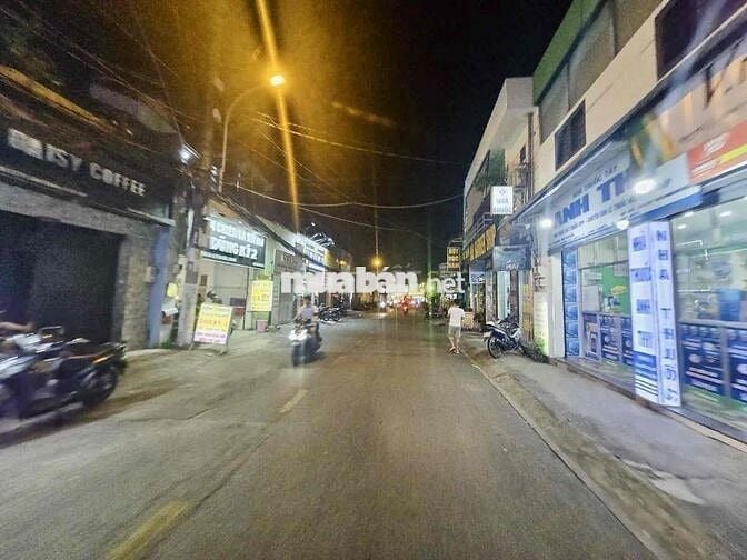 MẶT TIỀN KD 29M2, 3 TẦNG, SẦM UẤT NGAY ĐH NGÂN HÀNG - LINH CHIỂU TĐ