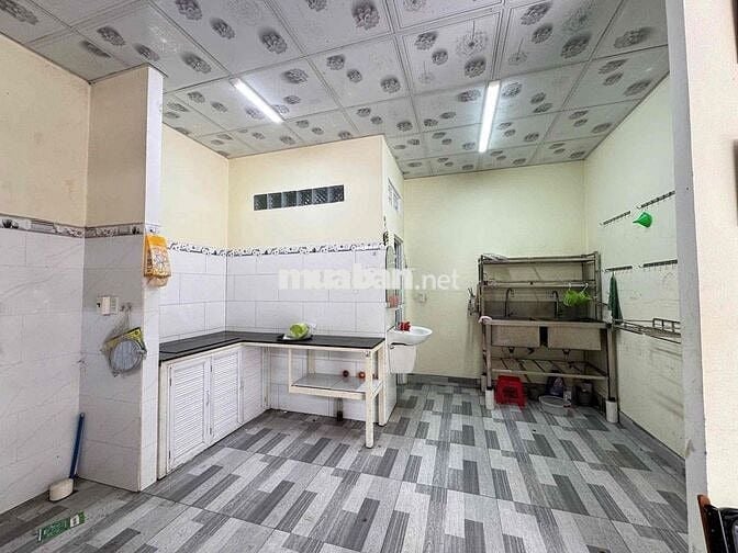 Cho thuê lô góc  hiếm có nằm trung tâm Phường Phú Hoà Bình Dương