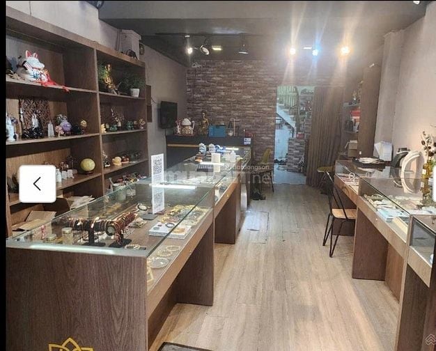 Cho thuê mặt bằng nhà phố số 358 Nguyễn Đình Chiểu P4, Q3 (tầng trệt),