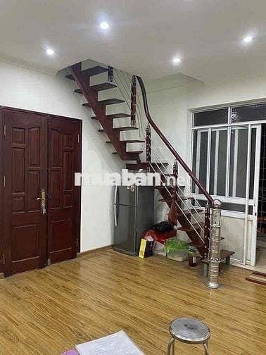 TẬP THỂ VĂN MIẾU QUỐC TỬ GIÁM DT 35 /90M  GIÁ 4,15TỶ