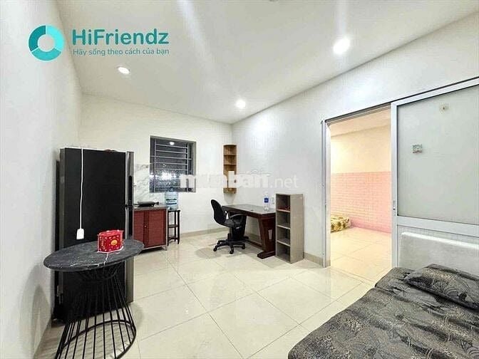 Căn hộ mini Full nội thất 1PN lớn Thang máy kế cầu Nguyễn Văn Cừ