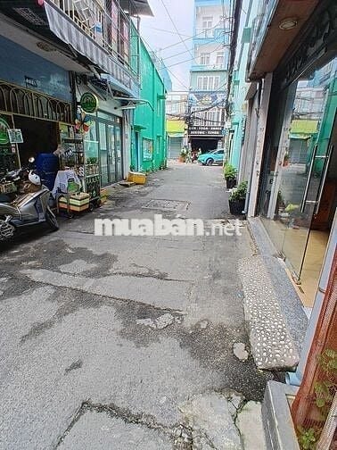 Nhà ngay Đại Học Công Thương hẽm 5m thông giá 2,85 tỷ