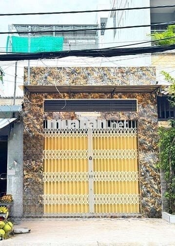 Nhà thuê Mặt Tiền Thạch Lam. Quận Tân Phú. Dtsd 72m2