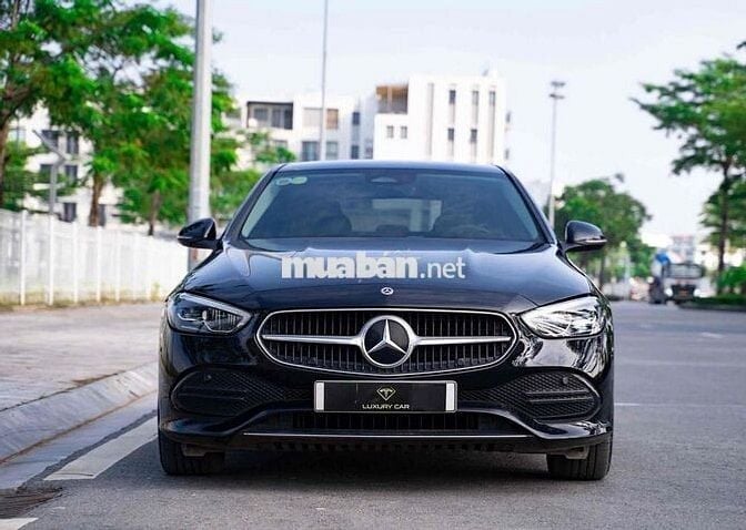 Mercedes Benz C Class 2022 C200 Avantgarde - 36000