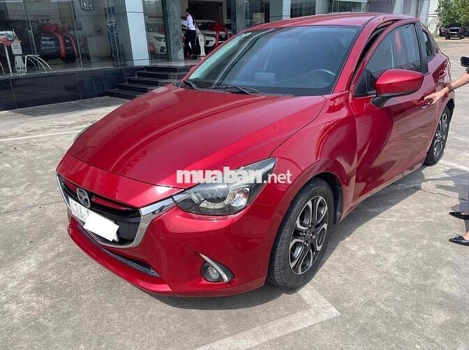 Mazda 2 2016  1.5 AT Hatchback - 85000 km