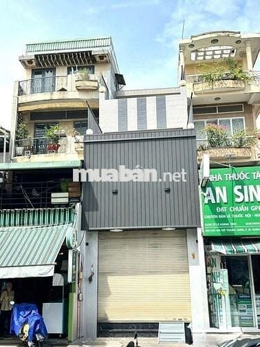 CHO THUÊ NHÀ MT NƠ TRANG LONG QBT, DT 4x20M, TRỆT 2 LẦU, GIÁ 39 TRIỆU