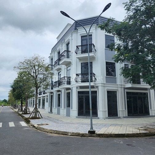 Chuyển nhượng liền kề HUD Chánh Mỹ - ven sông Sài Gòn 110m2 - 5,3 tỷ