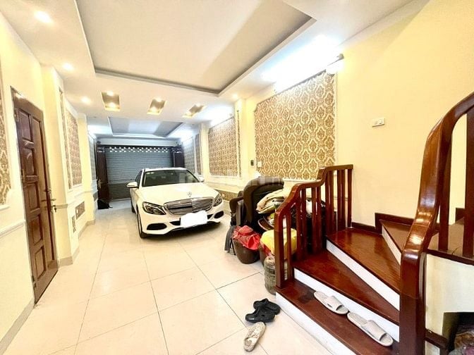 Hoàng Văn Thái Gara Ô TÔ Tránh 50m/5 tầng chỉ 18.5 tỷ 