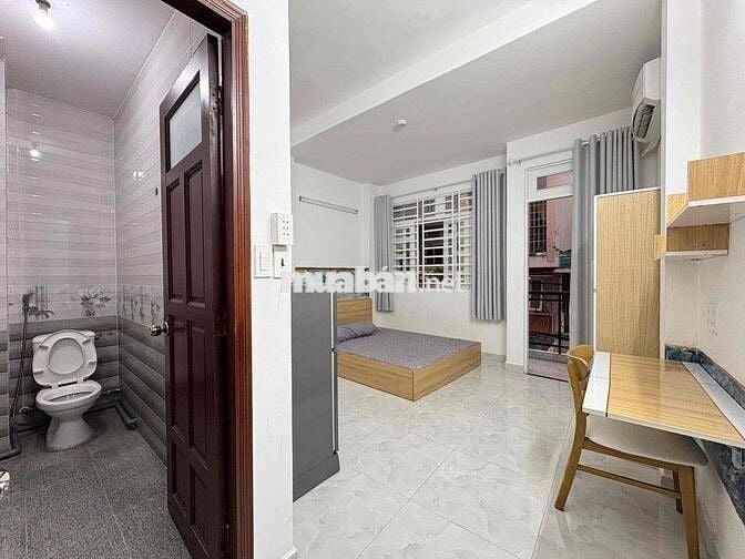 Cho thuê Studio bancol - Máy giặt riêng sát ĐH Kinh tế Nhật Tảo Q10