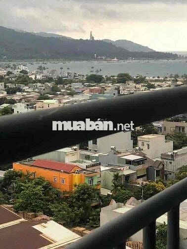 Bán căn hộ trung tâm Đà Nẵng full nội thất gần biển đã có sổ