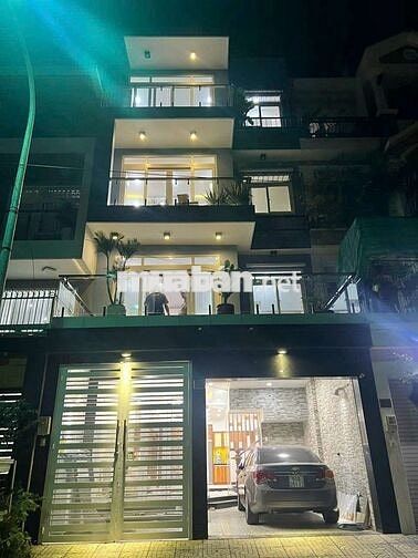 Nhà mới đẹp full nội thất 6 x 15 có 5pn 5wc sân thượng