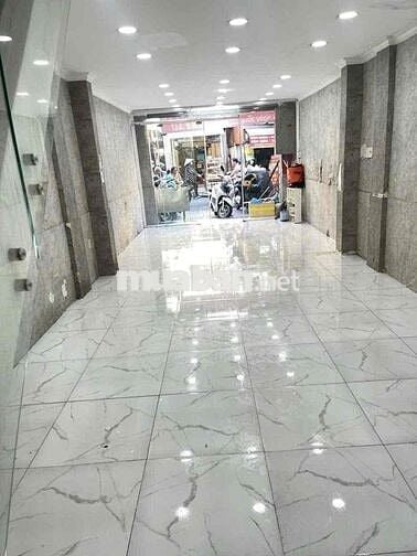 NHÀ MẶT TIỀN Nguyễn Văn lạc p19 Bình Thạnh gần chợ,cầu thị nghè