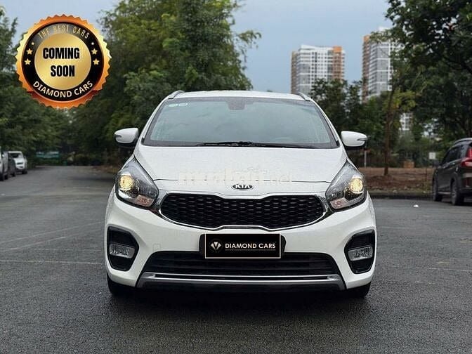 KIA RONDO GAT 2017 BẢN GIỚI HẠN GIÁ TỐT