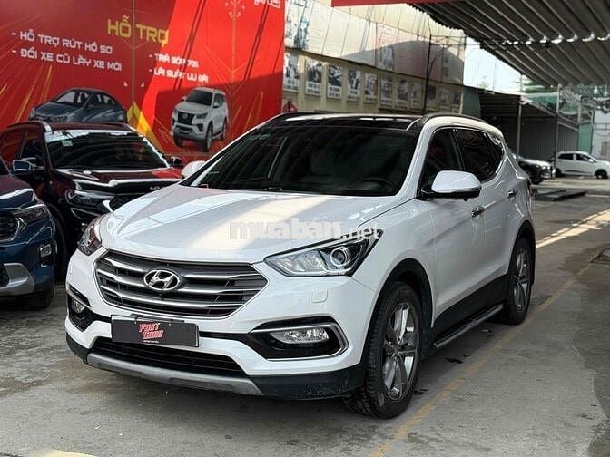 Hyundai Santa Fe 2017 2.4 AT 4 WD - 99000 km chuẩn