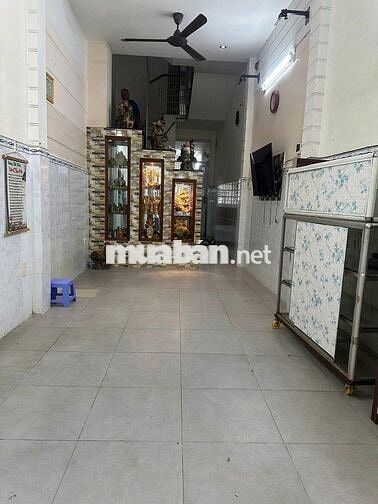 4PN, 4WC. Nhà 4 tầng Lê Hồng Phong, Q10. DT: 3.5x18m, đầy đủ nội thất