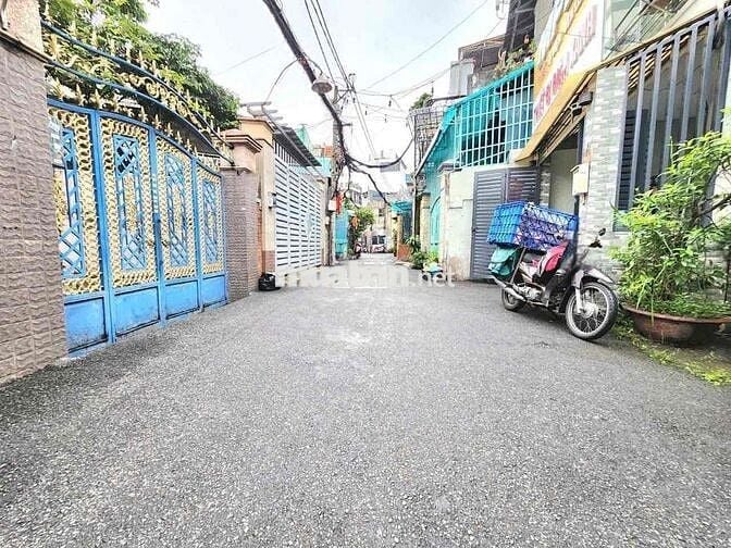 120m2  Ko QH LG - HXH 6M Trải Nhựa- C4-