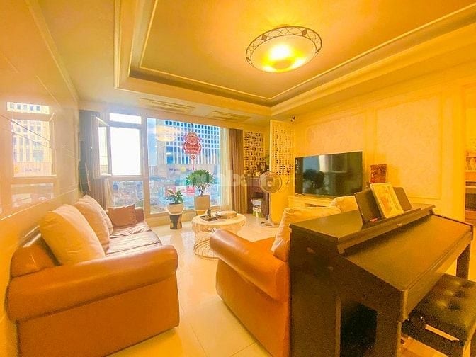 Bán Căn hộ tại Cantavil Hoàn Cầu gồm 3 phòng ngủ view city 131m2