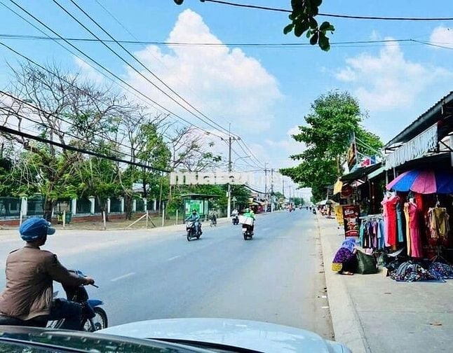 BÁN LÔ ĐẤT 174M2/620TR ĐÔNG TỨ TRẠCH VUÔNG VỨC SIÊU ĐẸP LÊ THỊ NGHIÊN