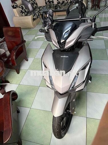 Winter X 2025 bản cao nhất, xe mua T6 997km