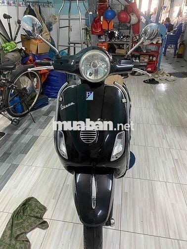 Xe vespa Fi mới tinh biển đẹp