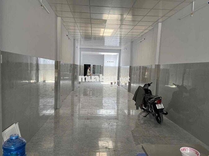 Nhà Thuê MTKD Thoại Ngọc Hầu.DT: 4 X 30 Trệt Suốt 1PN 2WC Nhà Mới