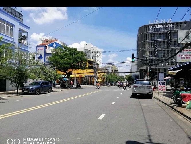 Bán nhà Mặt tiền đường số 17 vị trí ngay chợ Tân Quy .