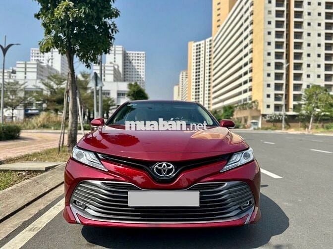 Toyota Camry 2.5Q 2020 - 23000 km