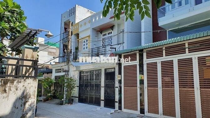 NHÀ HXT 8m BÌNH TRỊ ĐÔNG 6x15mx2TẦNG, 4PN 3WC SHR THẲNG TRỤC TÊN LỬA