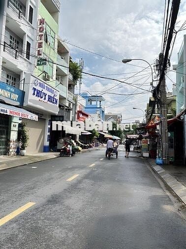 Nhà sát HXH Trần Văn Ơn ngang 4,5m 2PN – Tân Phú – 2.6 tỷ