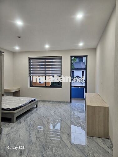 Nhà mặt tiền 100m2. 4 phòng ngũ. Kdc himl am 6a trung sơn bình chánh