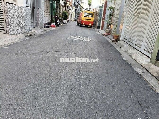 Hẻm 6m lê văn sỹ. F12. Q3. DT: 5x15m. Vuông vức. 2 tầng. Giá 10,2 tỷ