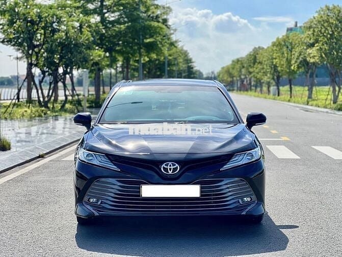 Toyota Camry 2021 bản 2.5Q - 37,000 km siêu đẹp.