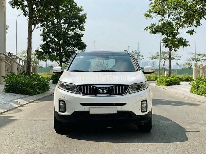 Kia Sorento CRDi 2019 máy dầu số tự động