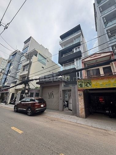 Bán Toà Nhà Mặt Tiền Đường Nguyễn Cửu Vân, P17, BT, Giáp Q1, HĐT 210tr