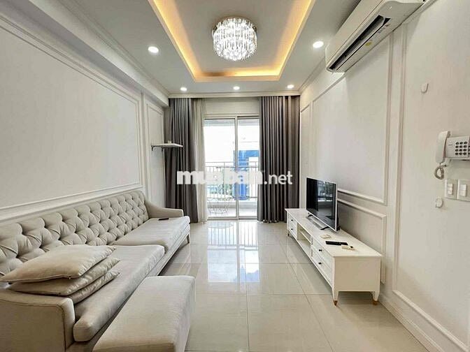 Cho thuê 2PN.2WC đầy đủ nội thất ở ngay nhà mới đẹp Golden Mansion