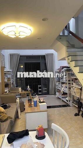 Nhà nguyên căn 1 trệt, 1 lửng, 2 lầu, 2 sân thượng, 4pn,3wc