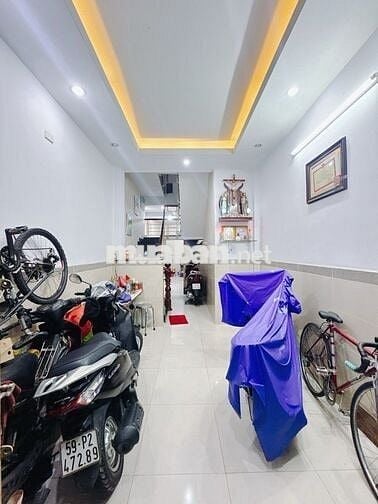 NHÀ TÔN ĐẢN Q4- HẺM 3m- 46m2 - 3 LẦU- 5PN- CHỈ 3.95 TỶ