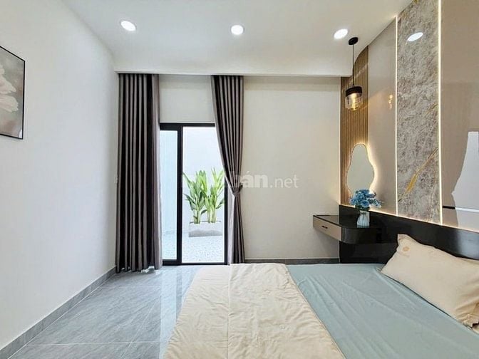 Chủ định cư bán gấp nhà Trường Sa BThanh - Sang xịn mịn chỉ hơn 2 tỷ