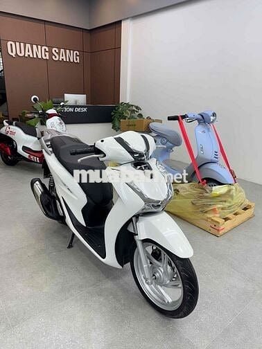 SH125 Cbs date 2024 Trắng rin siêu lướt 3k km