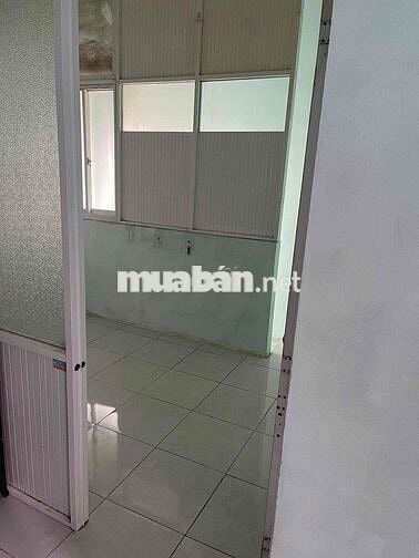 MÌNH CẦN TÌM 1 BẠN Ở GHÉP TRONG NHÀ NGUYÊN CĂN 2 PHÒNG NGỦ