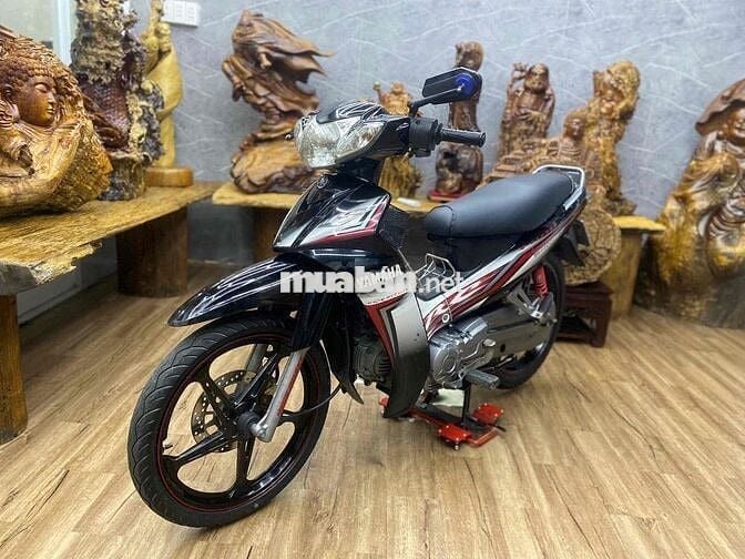 👉Sirius 110 máy móc zin êm, dàn áo cứng cáp