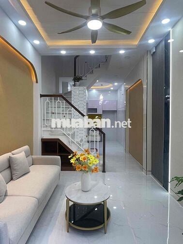 Bán nhà Quang Trung, 2 tầng,2 PN, hẻm ÔTÔ nhựa 6 thông tứ tung, TL