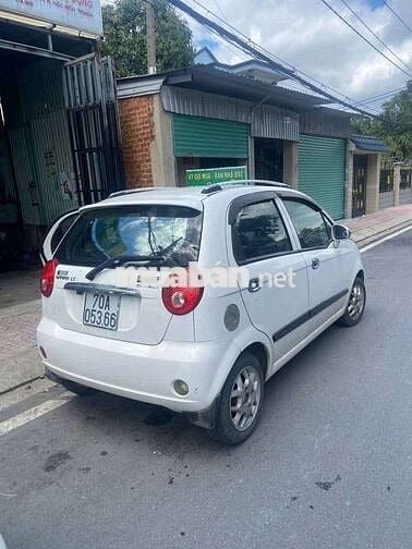 Spark 2008 LT 0.8 AT 5 chổ số tự động