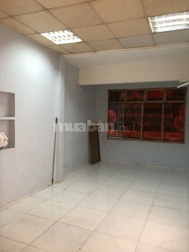 Thuê phòng lầu 1 - đường Phạm Thế Hiển