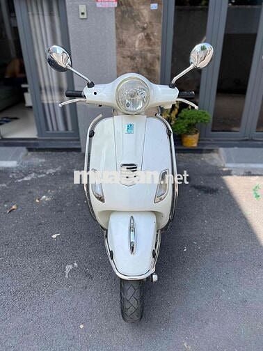Vespa nhập ý 125 Fi