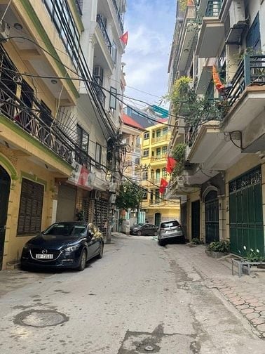 NHANH! NHÀ MỚI TINH 7 TẦNG THANG MÁY HỒ BA MẪU - MẶT NGÕ THÔNG, GẦN HỒ