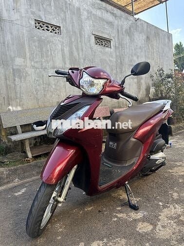 vì nhu cầu đổi xe nên mình cần bán