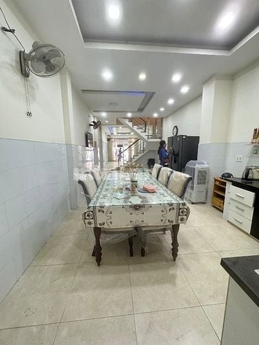 Bán nhà khu cao lỗ Q8 4x20 đối diện công viên đồng diều Q8