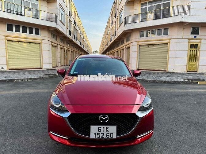 Mazda 2 2022 1.5L AT luxury - 35000 km